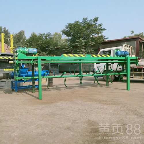 周口翻堆機(jī)廠家 有機(jī)肥設(shè)備制造的專(zhuān)業(yè)力量